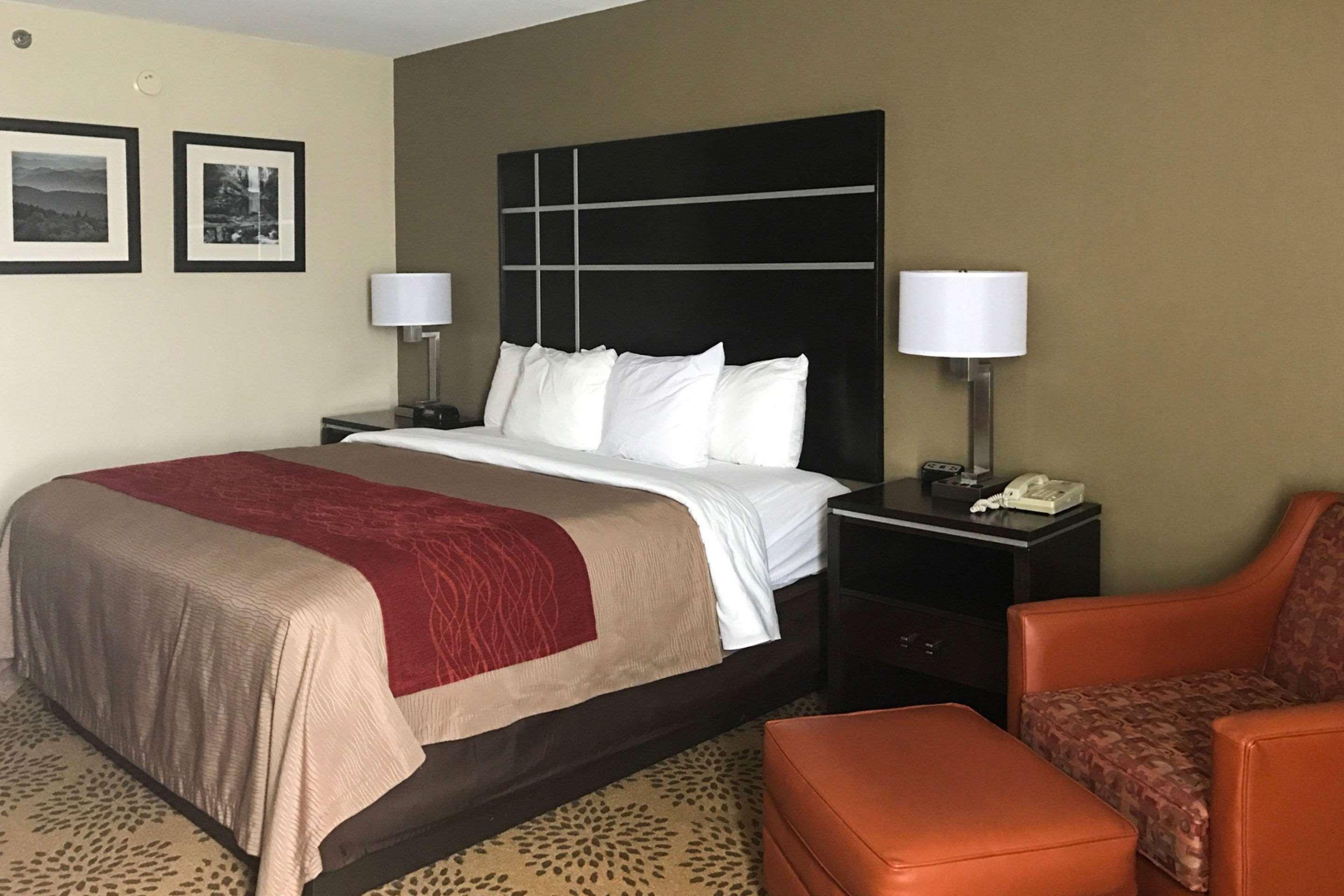 Comfort Inn North Of Asheville Mars Hill Экстерьер фото