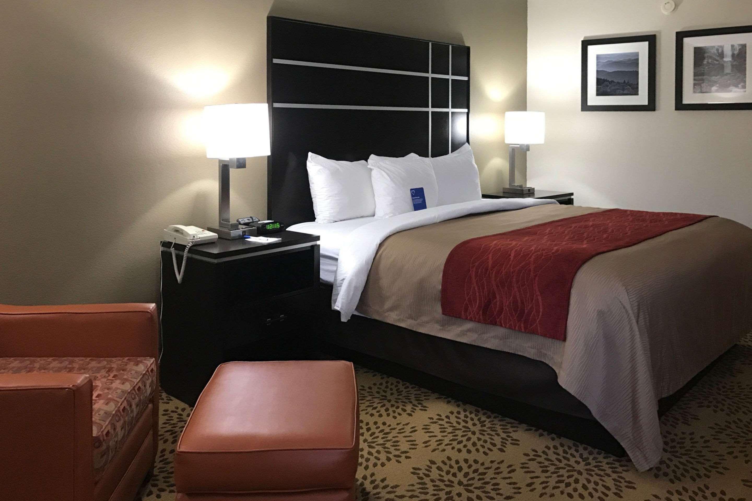 Comfort Inn North Of Asheville Mars Hill Экстерьер фото