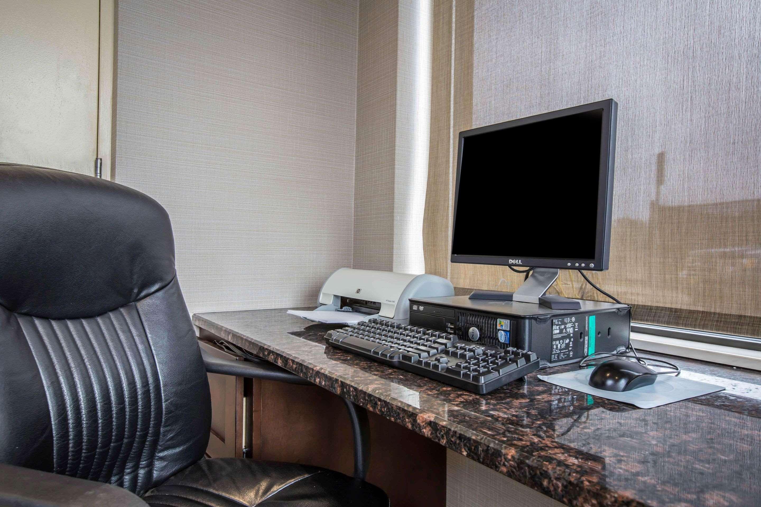 Comfort Inn North Of Asheville Mars Hill Экстерьер фото