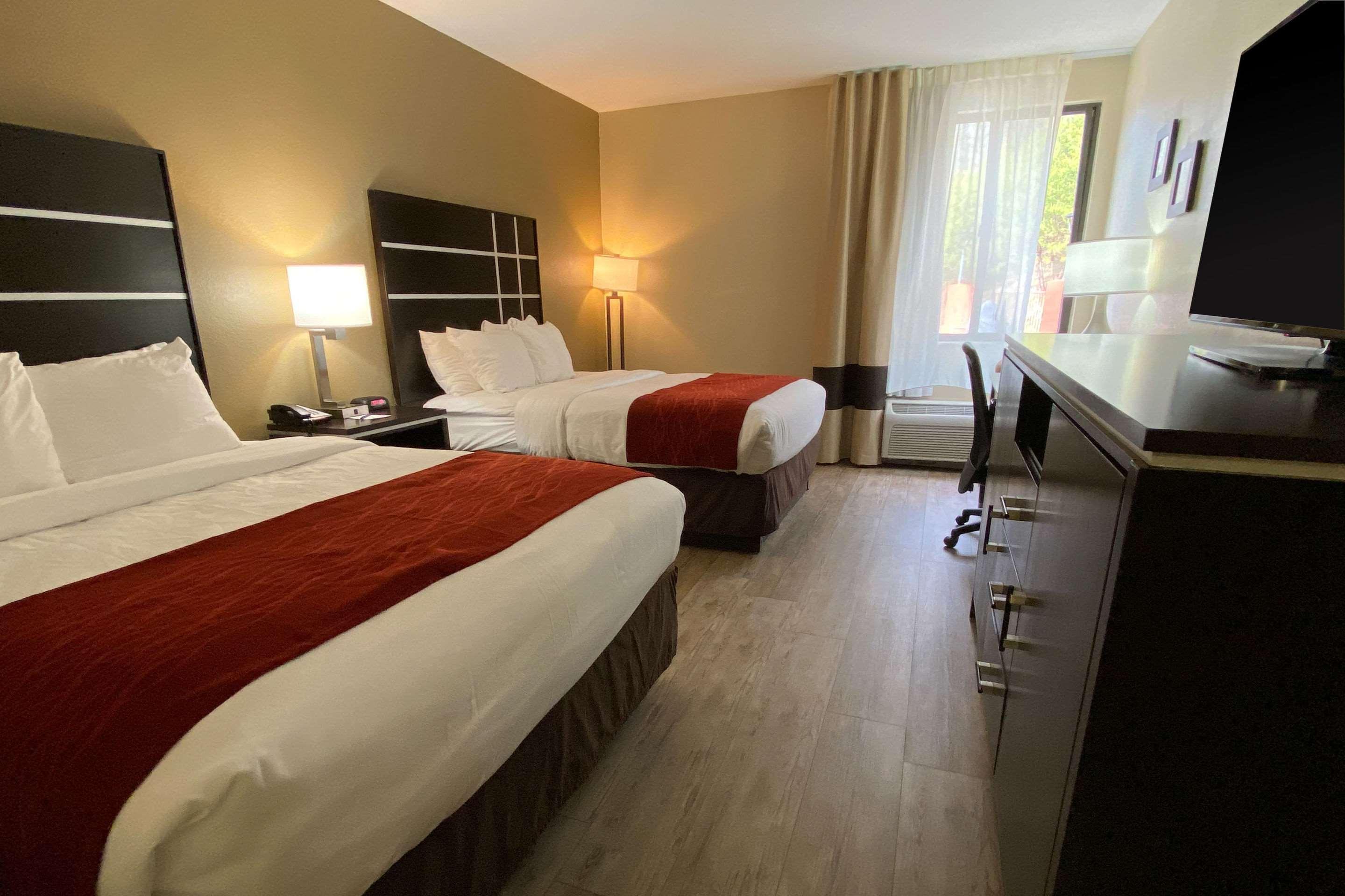 Comfort Inn North Of Asheville Mars Hill Экстерьер фото