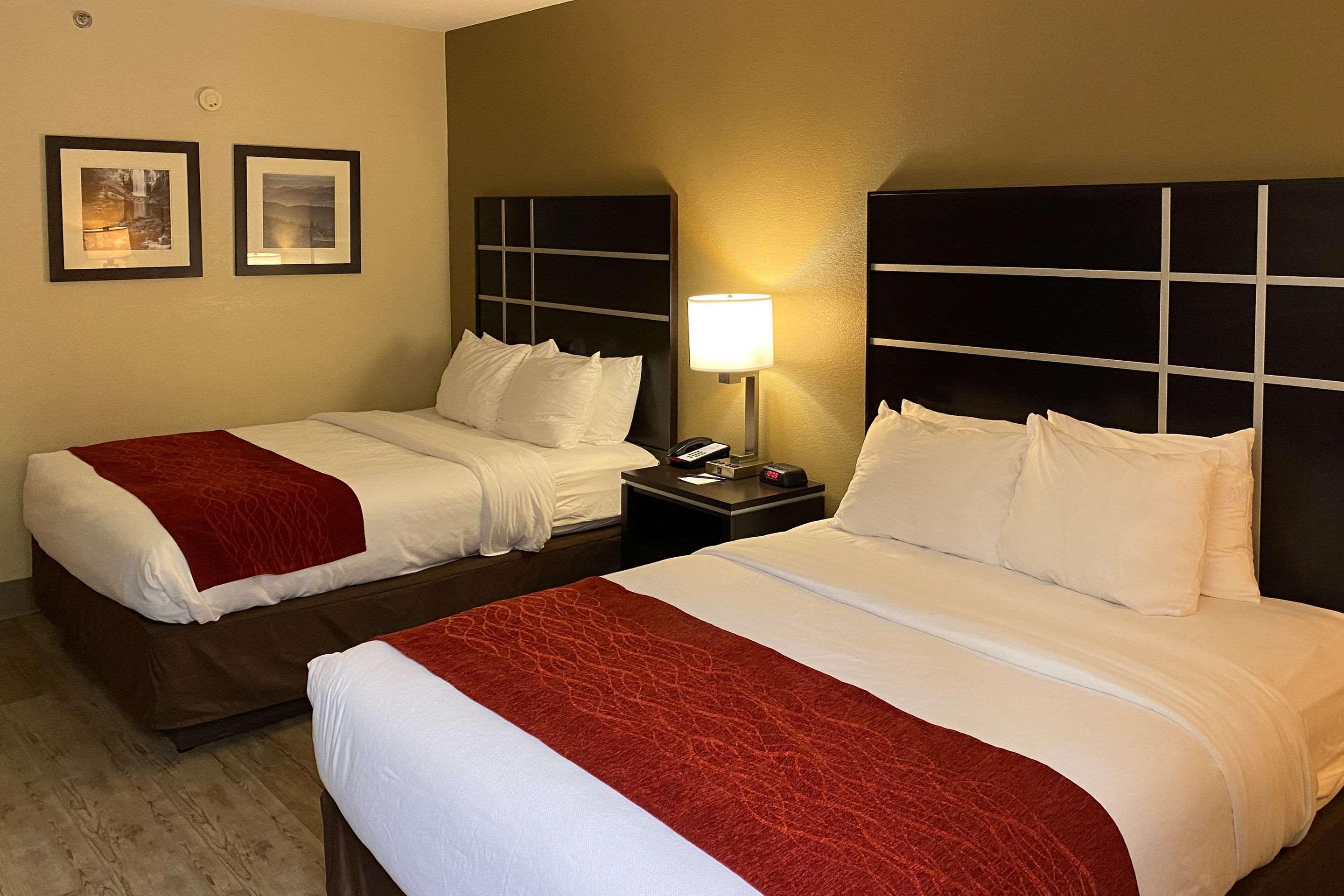 Comfort Inn North Of Asheville Mars Hill Экстерьер фото