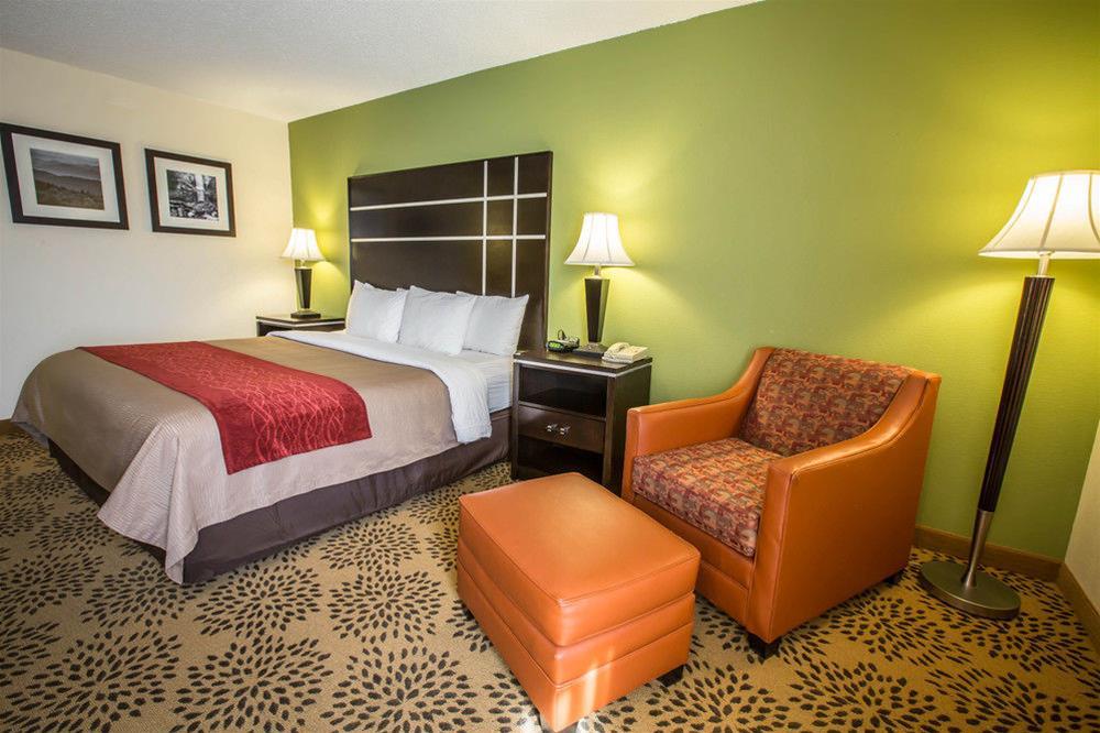 Comfort Inn North Of Asheville Mars Hill Экстерьер фото