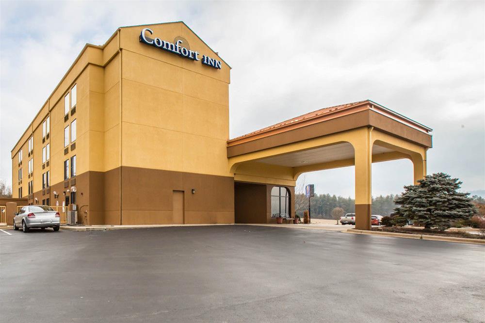 Comfort Inn North Of Asheville Mars Hill Экстерьер фото