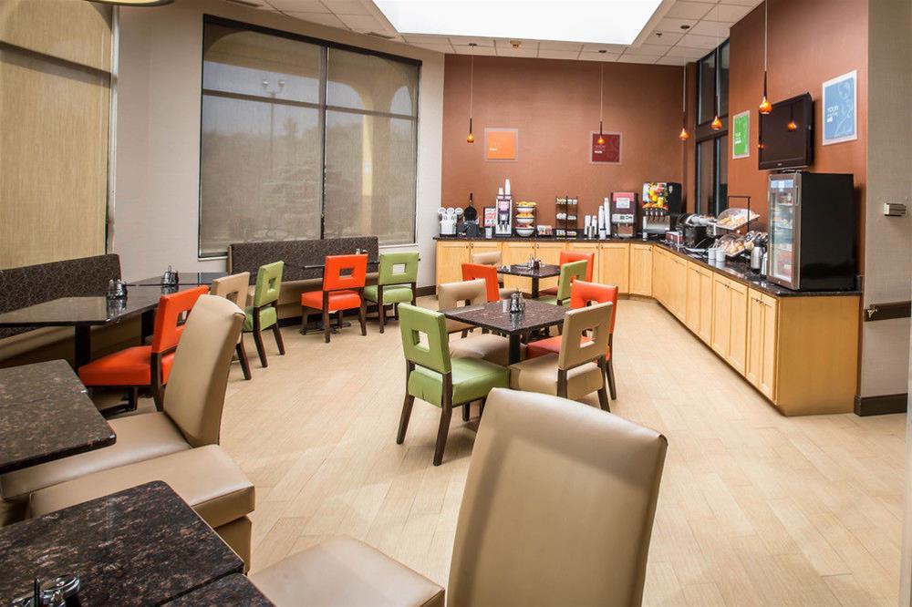 Comfort Inn North Of Asheville Mars Hill Экстерьер фото