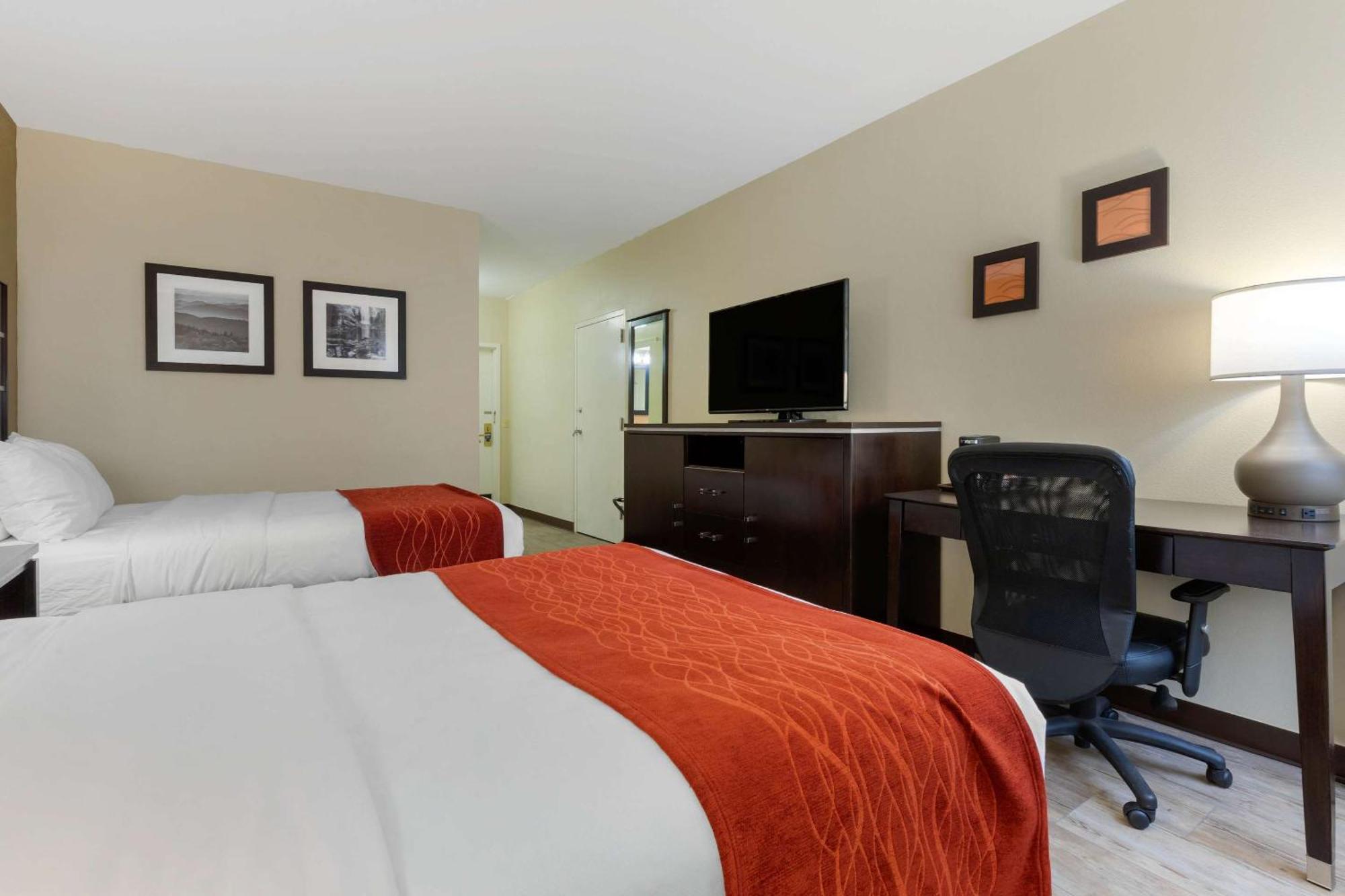 Comfort Inn North Of Asheville Mars Hill Экстерьер фото